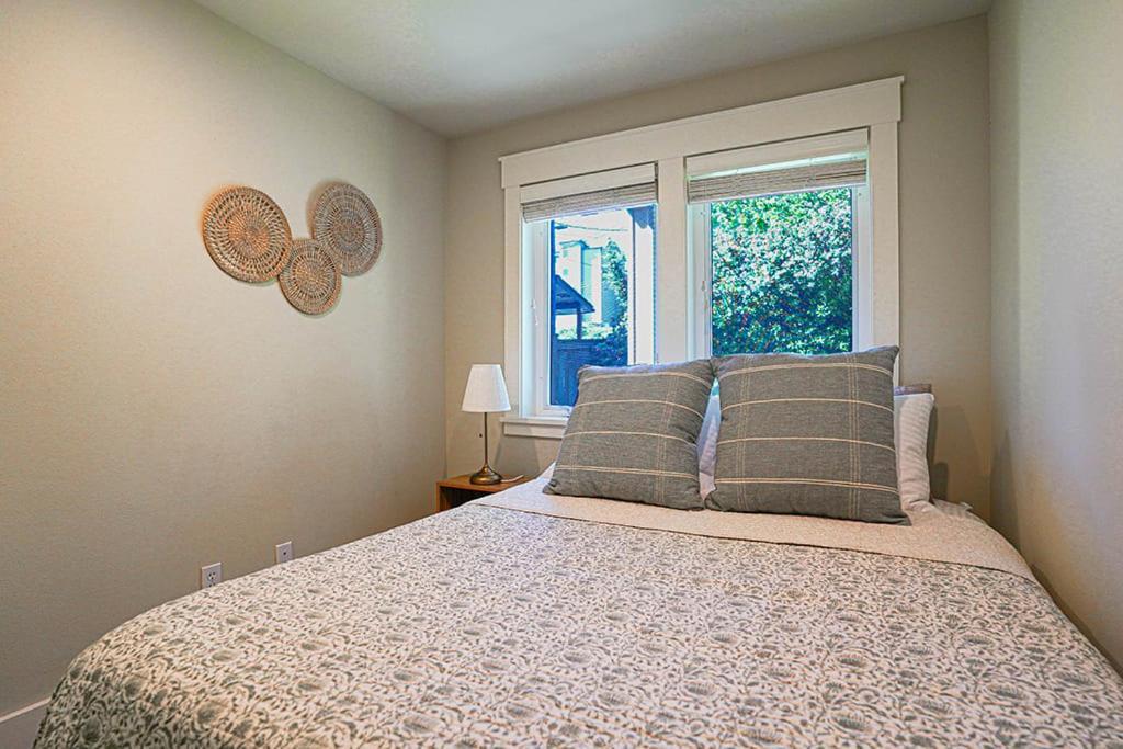 Exquisite Central Townhome With Spacious Loft And Gourmet Kitchen Seattle Exterior foto